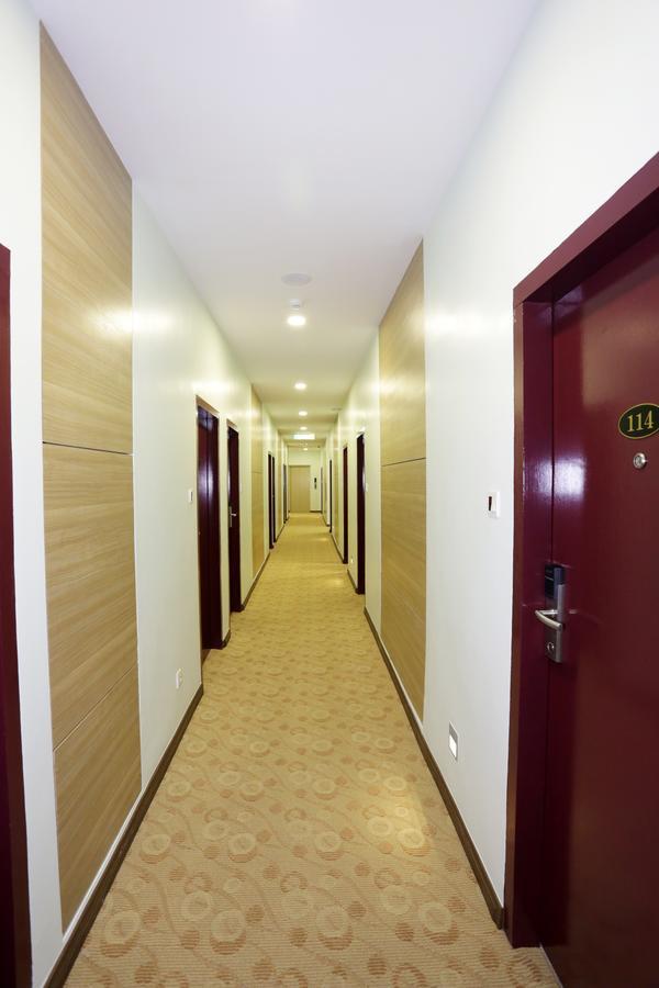 City Garden Hotel タワウ エクステリア 写真
